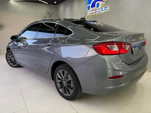 Chevrolet Cruze traseira