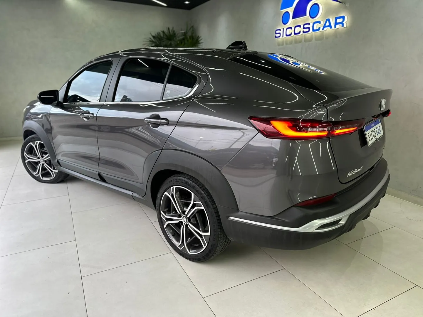 Fiat Fastback traseira